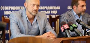 Мер Сєвєродонецька: У місті - артилерійська дуель, йдуть запеклі вуличні бої