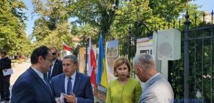 Стефанишина приняла участие в открытии в Варшаве выставки, посвященной союзу Петлюры с Пилсудским