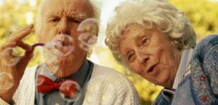 Бег, уборка и работа в саду: ученые нашли «антидепрессанты» для пожилых