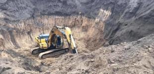 Суд отказывается арестовать технику «копателей», разрушавших скифский курган на Николаевщине