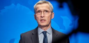 НАТО не планує розгортати системи озброєння в космосі – Столтенберг