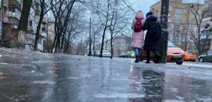 Во вторник Украину припорошит снегом, местами гололедица