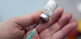 Pfizer и AstraZeneca: сколько вакцин Украина получит до конца июня