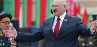 «Позвонил нам – в КГБ»: Лукашенко рассказал свою версию о «вагнеровцах»