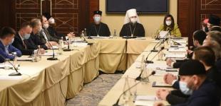 Під час Песаху, Великодня та Рамадану нехай замовкуть гармати - заява Ради Церков