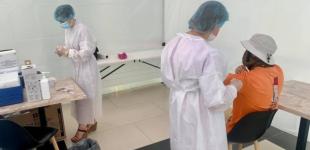 За сутки от COVID-19 вакцинировали более 50 тысяч украинцев