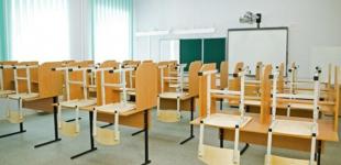 У Києві з понеділка учні повертаються за парти