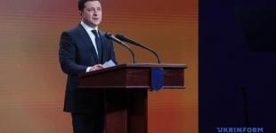 Волонтери роблять Україну непереможною – Зеленський