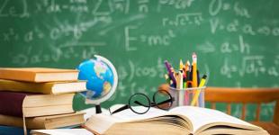 Зі шкільної програми приберуть «Війну і мир» та вчитимуть дітей, як вберегтися від мін