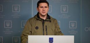 Подоляк: Кожен із нагороджених у рф «героїв» - вже у списку воєнних злочинців