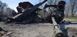 На сході ЗСУ знищили близько 100 загарбників, три танки та безпілотник ворога