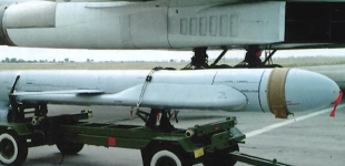 Росія більше не зможе запускати по 100 ракет за раз: експерт пояснив наслідки атак на аеродроми країни