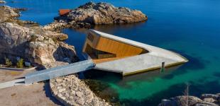 В Норвегии открыли первый в Европе подводный ресторан 