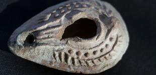 У Китаї знайшли 3000-річну золоту похоронну маску