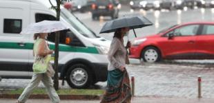 Холод и дожди возвращаются: синоптик сообщил, где и когда в Украине существенно ухудшится погода