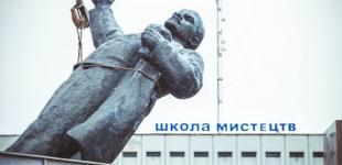 В Украине декоммунизация фактически завершена - Вятрович