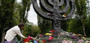 В Украине вспоминают жертв Бабьего Яра