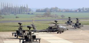 Британия отправила вертолеты Apache в Эстонию 