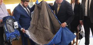 Украинские военные получат партию новых «спальников» и рюкзаков