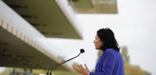 Президентка Грузії звинуватила уряд у лицемірстві у питанні відновлення авіасполучення з Росією