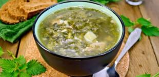 Як приготувати зелений борщ: рецепт та поради від Андрія Величка