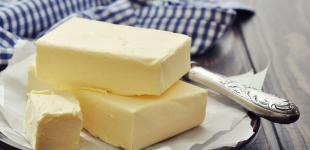 Можна зберігати до року: як заморозити та правильно розморозити вершкове масло
