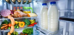 Скільки часу можна насправді тримати продукти в холодильнику після відключення світла: відповідь експертів