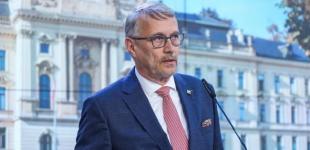 Більше не безкоштовно. Чехія забрала у російських дипломатів квартири та земельні ділянки