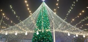 З ялинкою чи без. Як українські міста будуть зустрічати Новий рік в умовах війни