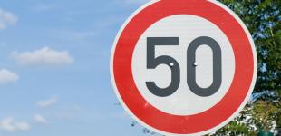 В Укравтодоре хотят заставить водителей снижать скорость до 50 км/ч перед переходами