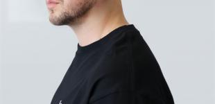 Відомий український ведучий здійснив камінгаут