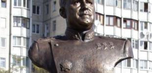У Вятровича напомнили, что памятник Жукову в Харькове должен быть “декоммунизован”