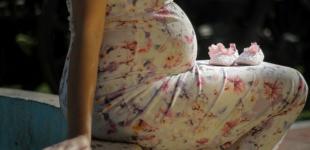 Українки від початку війни народили у Польщі майже 3 тисячі дітей: які проблеми виникають у породіль в сусідній країні