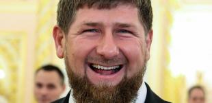 Не фейк: Кадиров нагородив Кадирову орденом Кадирова