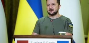 Стиль президента України: які футболки носить Володимир Зеленський