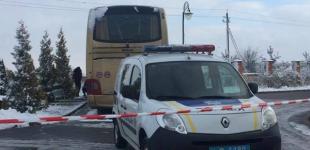 Под Львовом на парковке подорвали автобус с польскими номерами
