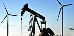 Нефть дорожает слабо, наращивание добычи в США сдерживает рост