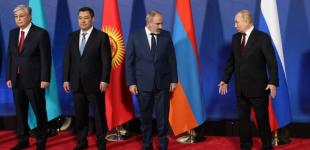 Вірменія кинула виклик Путіну, його хватка над союзниками слабкішає, - The Guardian