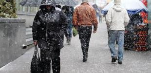 Украинцев предупреждают о мокром снеге, дожде и гололедице