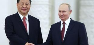 США розкритикували Китай за надання Путіну платформи для просування війни проти України