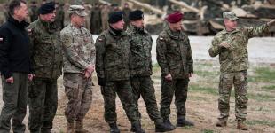 У Польщі після Великодня вручатимуть повістки і працюватимуть медкомісії: що відомо