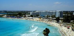 Кіпр скасовує спрощений візовий режим для росіян