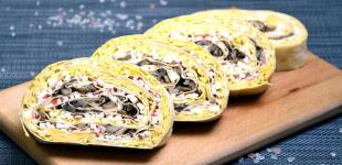 Швидкий рулет із лаваша з крабовими паличками