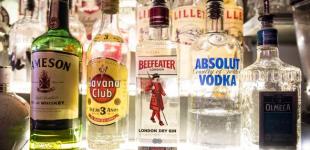 Французька компанія Pernod Ricard продовжує експортувати до РФ елітний алкоголь, - Guardian