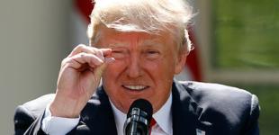 Опечатку Трампа назвали словом года