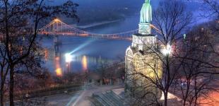 Язычники требуют снести памятник князю Владимиру в Киеве