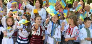 За годы независимости Украины школьников стало почти вдвое меньше