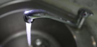 Здорожчання тарифів на воду у два етапи: у яких містах та на скільки зміниться вартість