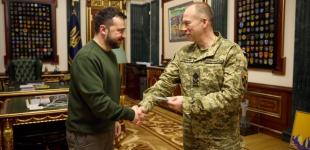 Сирський, Баргилевич, Гнатов: кому ще президент присвоїв високі військові звання