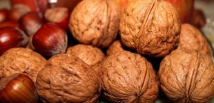 Горіховий Спас 2024 року: нова дата, історія свята, традиції українського народу, що нести до церкви